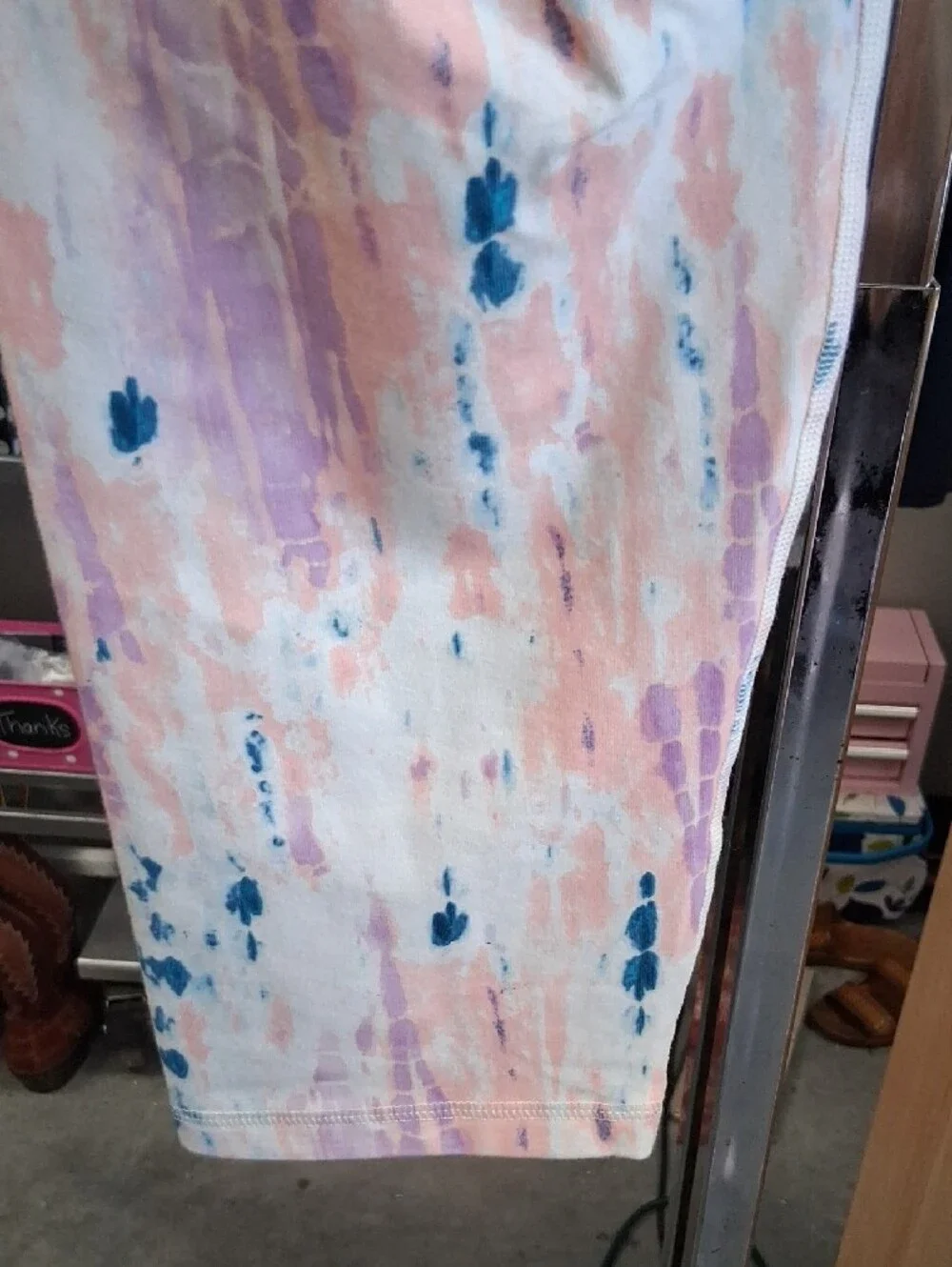 Old Navy Girls Tie-Dye Capri Leggings - Pink, Lavender & Teal. 64V94B